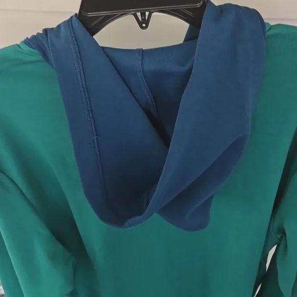 Crown & Ivy long sleeve sweater - Picture 11 of 12